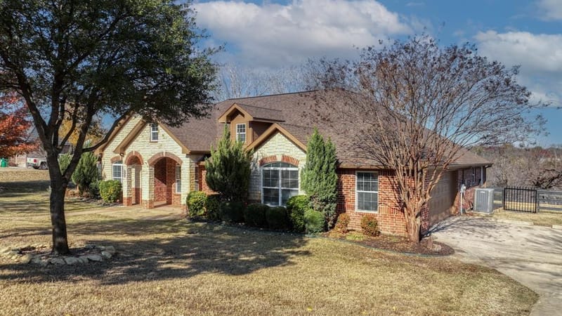 1735 Woodridge Court, Aledo TX 76008 - Photo 4