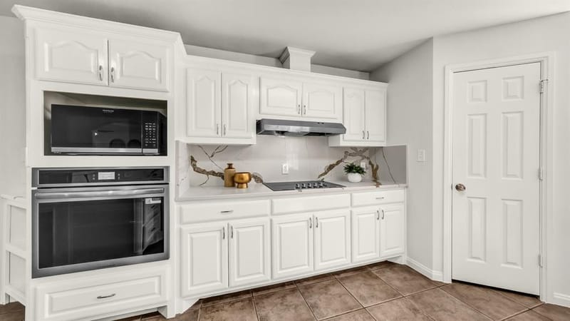 1735 Woodridge Court, Aledo TX 76008 - Photo 8