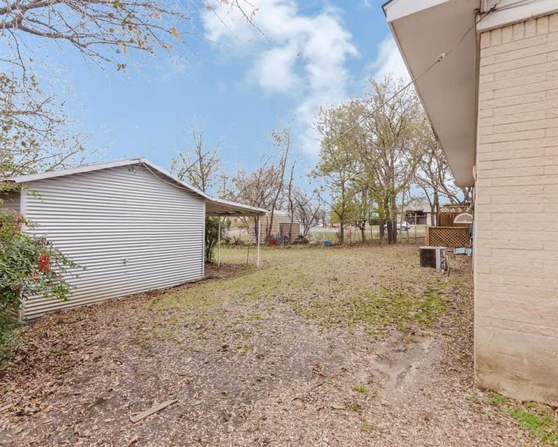 663 6th Street, Honey Grove TX 75446 - Photo 37