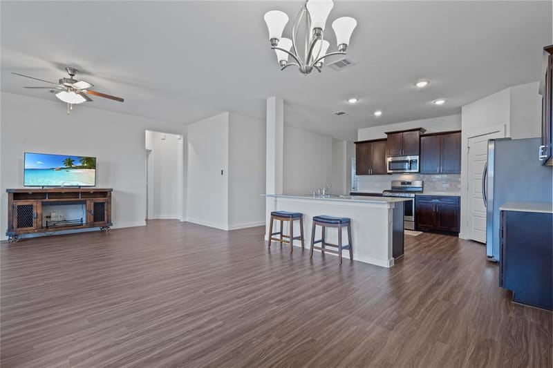 512 Mccoy Drive, Van Alstyne TX 75495 - Photo 11