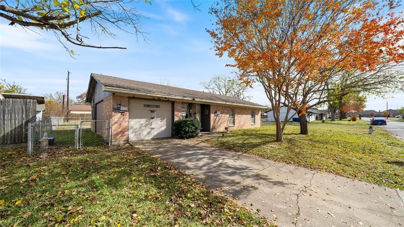 710 Catherine Lane, Seagoville TX 75159 - Photo 2