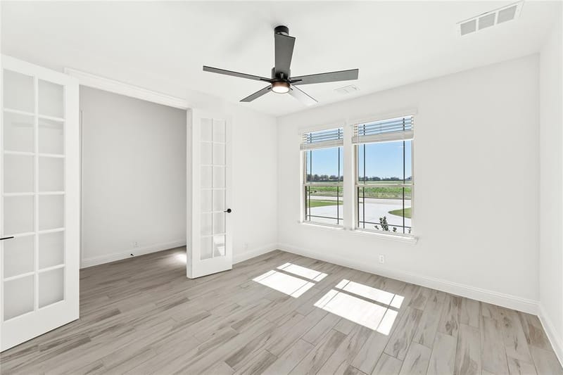 421 Birkdale Lane, Red Oak TX 75154 - Photo 8