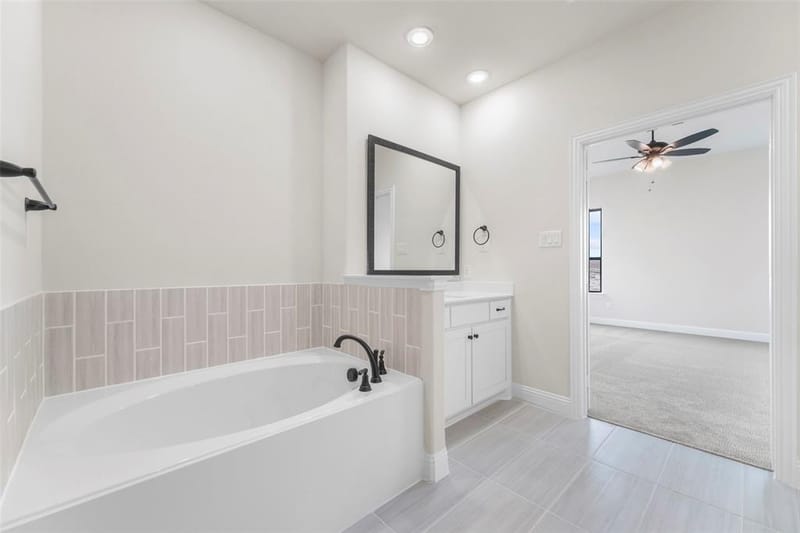 144 Lila Lake Drive, Waxahachie TX 75165 - Photo 7