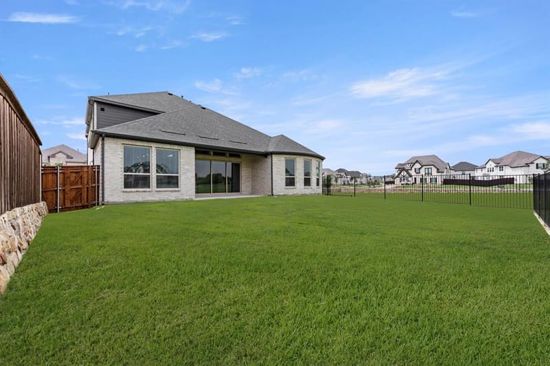 2816 SW Shadybrook Drive, Celina TX 75009 - Photo 28