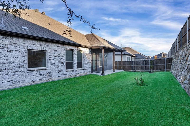 8917 Saddle Free Trail, Fort Worth TX 76123 - Photo 32
