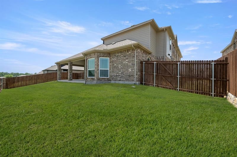 2610 White Plains Drive, Midlothian TX 76065 - Photo 36