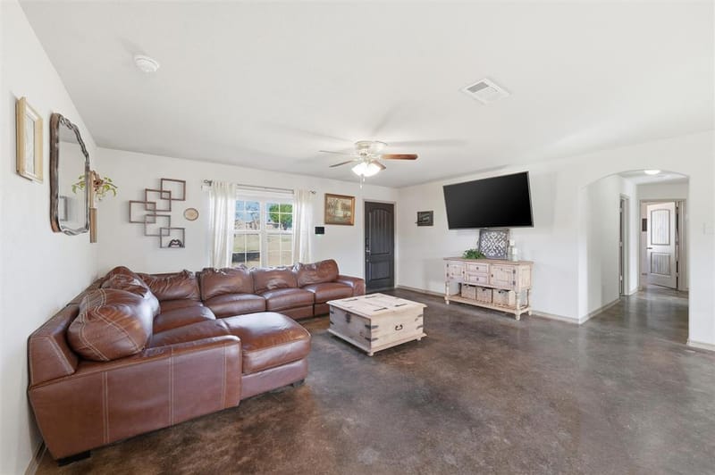 144 Emerald Drive, Weatherford TX 76087 - Photo 8