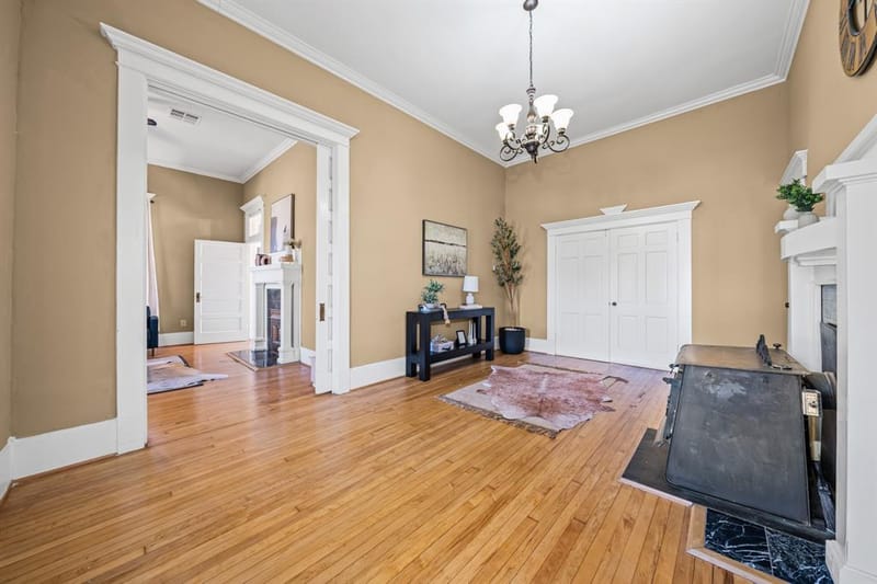 436 Craig Street, Hillsboro TX 76645 - Photo 6