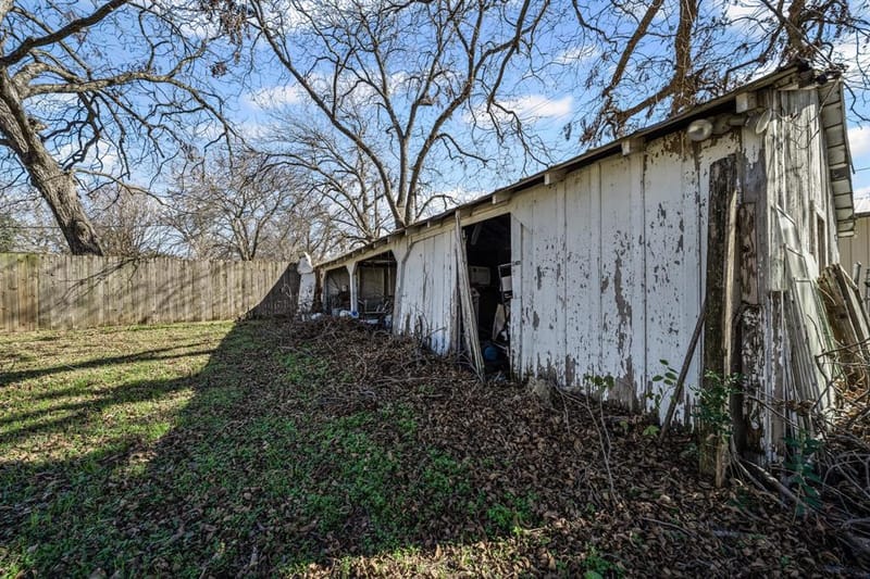 436 Craig Street, Hillsboro TX 76645 - Photo 31