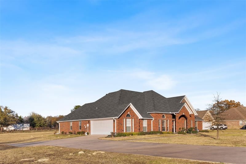 315 Briarwood Lane, Sulphur Springs TX 75482 - Photo 3