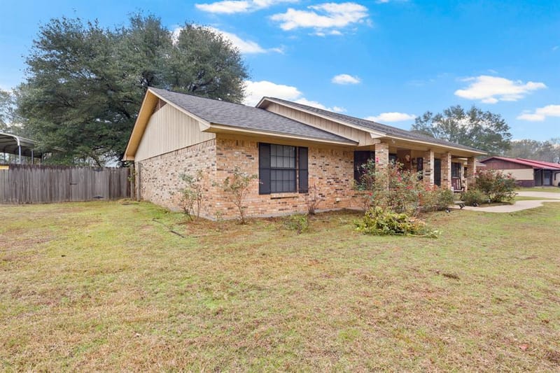 195 County Road 4164, Pittsburg TX 75686 - Photo 2