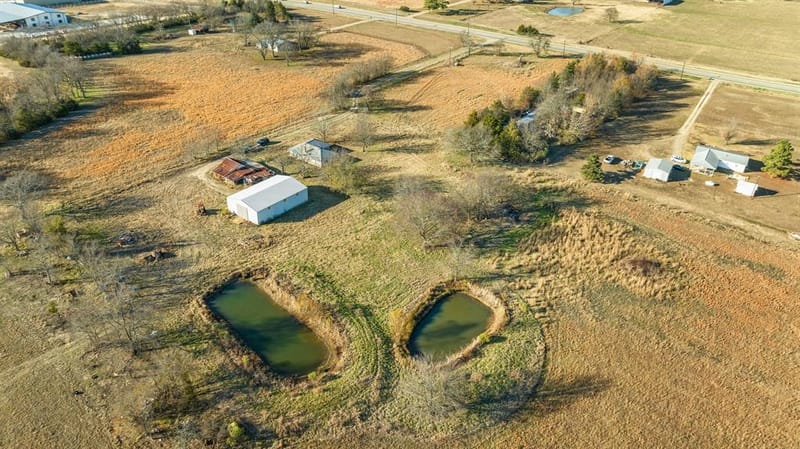 109 PRIVATE RD 24980, Brookston TX 75421 - Photo 15