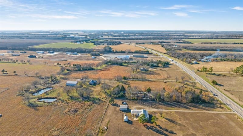 109 PRIVATE RD 24980, Brookston TX 75421 - Photo 8