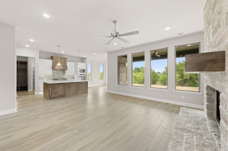 127 Oak Meadow Lane, Weatherford TX 76085 - Photo 10