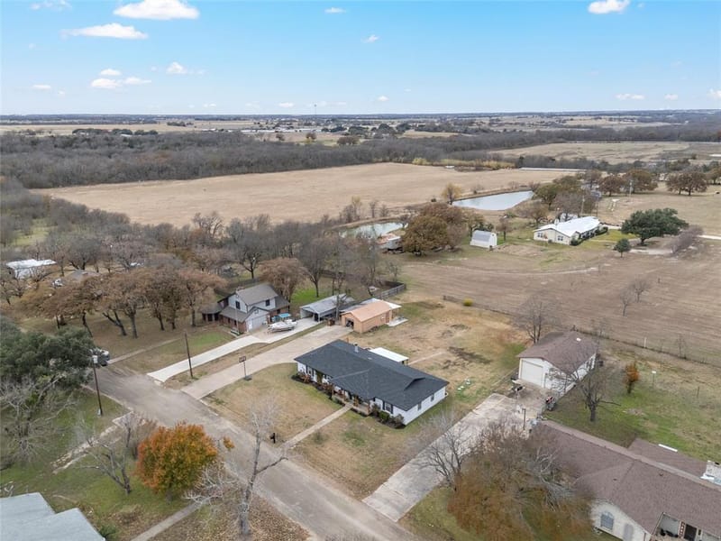 107 Woody Ray Drive, Elm Mott TX 76640 - Photo 36