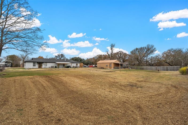 107 Woody Ray Drive, Elm Mott TX 76640 - Photo 30