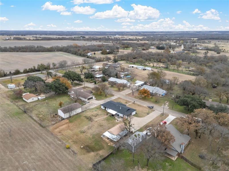 107 Woody Ray Drive, Elm Mott TX 76640 - Photo 39