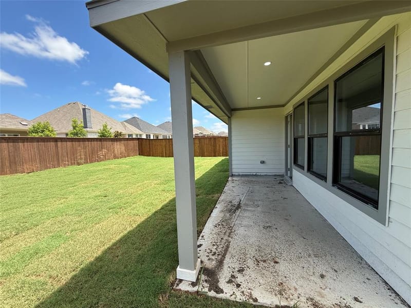 209 Comfort Drive, Godley TX 76044 - Photo 16