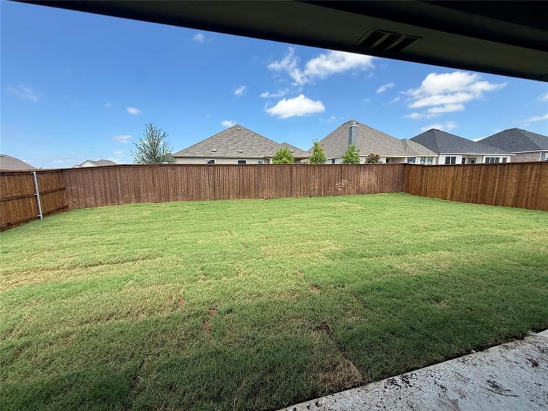 209 Comfort Drive, Godley TX 76044 - Photo 15