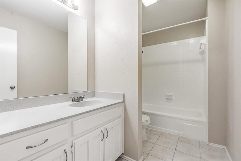 4907 Sagebrush Court, Arlington TX 76017 - Photo 16