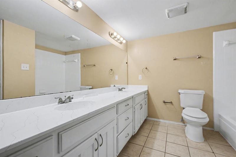 4907 Sagebrush Court, Arlington TX 76017 - Photo 12