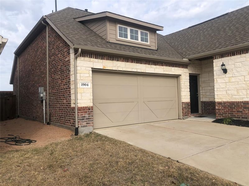 1904 Wrangler Circle, Mesquite TX 75149 - Photo 2