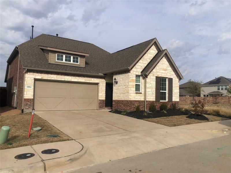1904 Wrangler Circle, Mesquite TX 75149 - Photo 4