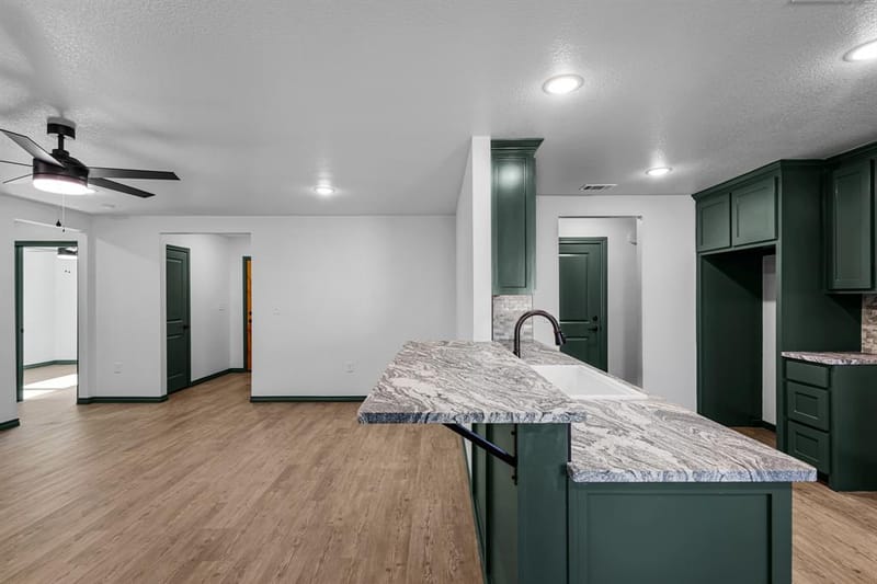 303 E Bois D Arc, Nocona TX 76255 - Photo 2