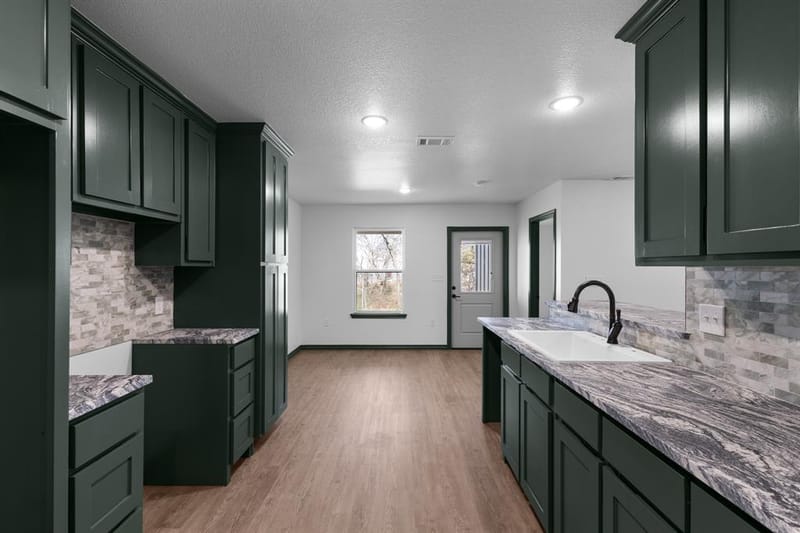 303 E Bois D Arc, Nocona TX 76255 - Photo 6
