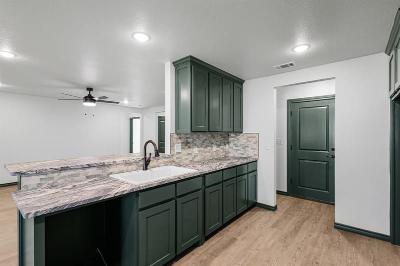 303 E Bois D Arc, Nocona TX 76255 - Photo 3