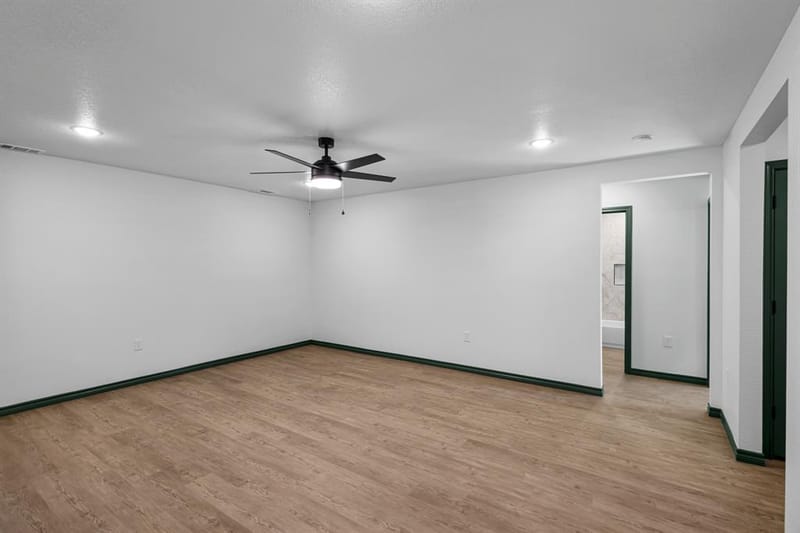 303 E Bois D Arc, Nocona TX 76255 - Photo 10