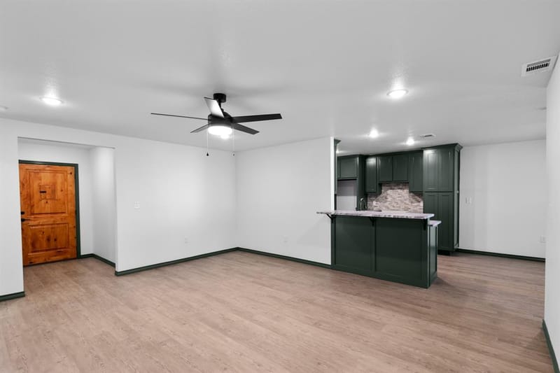 303 E Bois D Arc, Nocona TX 76255 - Photo 8