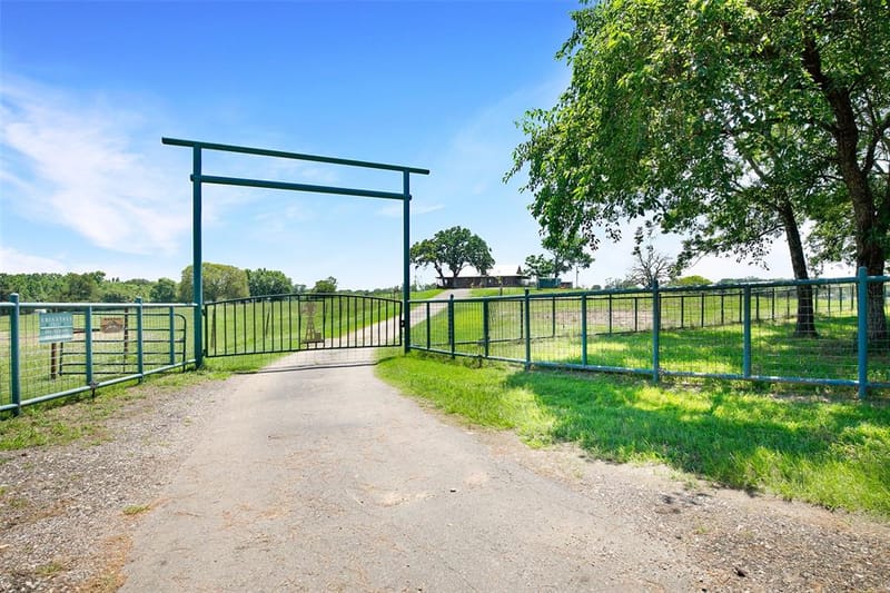 575 County Road 1214, Quitman TX 75783 - Photo 36