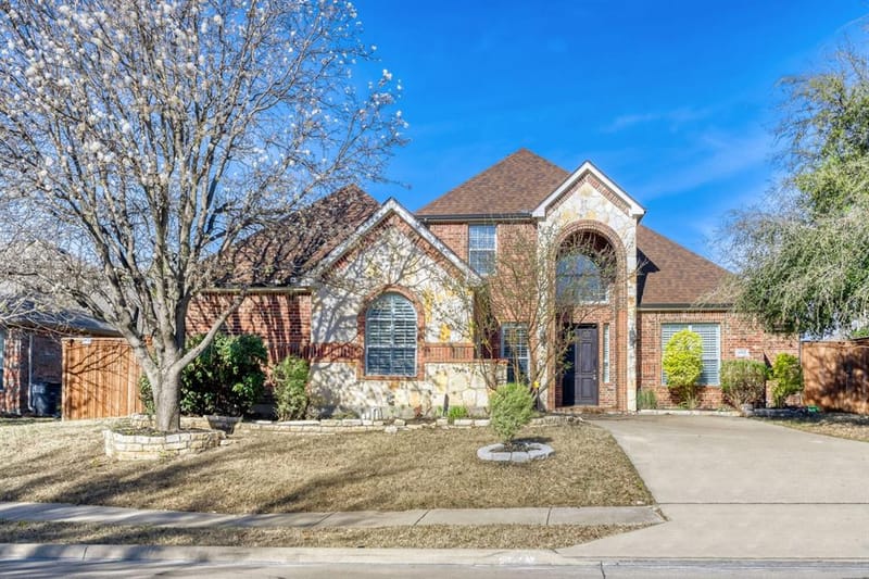 6911 Bradford Estates Drive, Sachse TX 75048