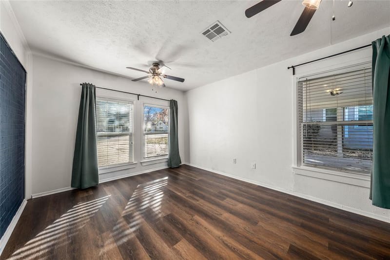 4007 Austin Avenue, Waco TX 76710 - Photo 13