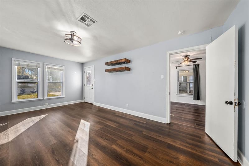 4007 Austin Avenue, Waco TX 76710 - Photo 12