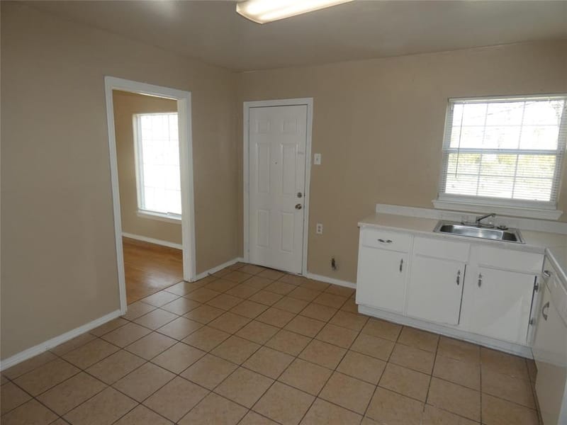 11819 Broadmoor Drive, Dallas TX 75218 - Photo 6