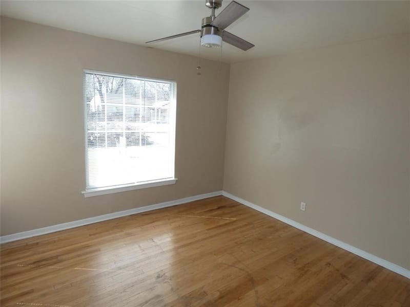11819 Broadmoor Drive, Dallas TX 75218 - Photo 13