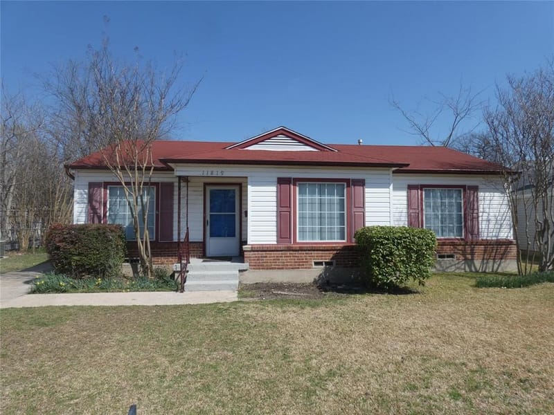 11819 Broadmoor Drive, Dallas TX 75218