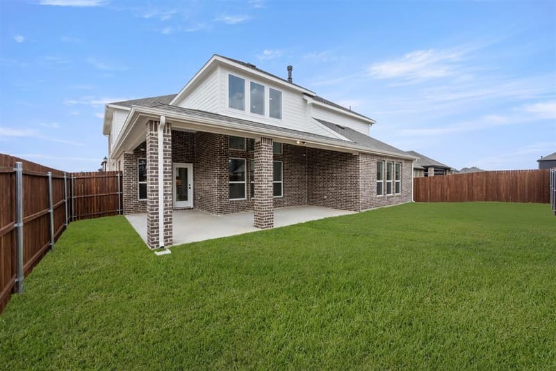 341 Loretta Lane, Burleson TX 76028 - Photo 33