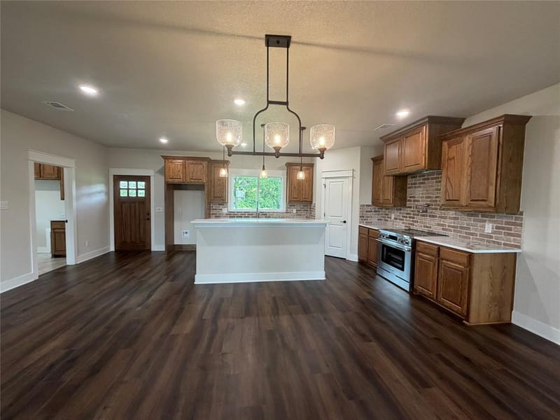 518 Strong Street, Bowie TX 76230 - Photo 19