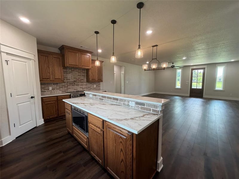 518 Strong Street, Bowie TX 76230 - Photo 21
