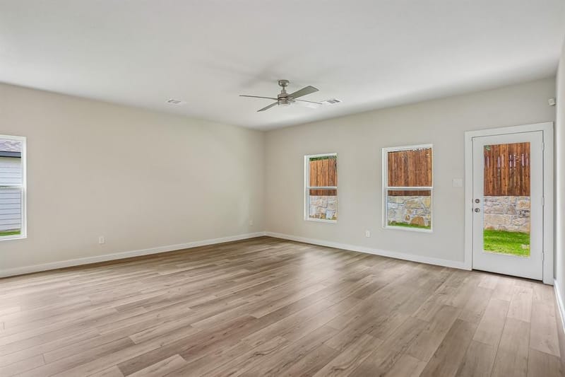 369 Declan Street, Springtown TX 76082 - Photo 7