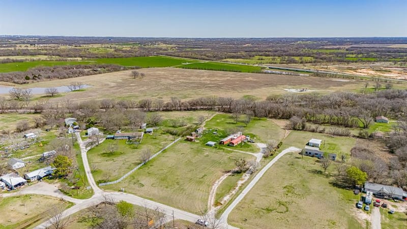 528 Stonegate Drive, Paradise TX 76073 - Photo 30