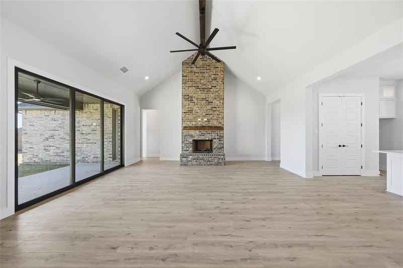 12984 Little Wolf, Godley TX 76044 - Photo 10