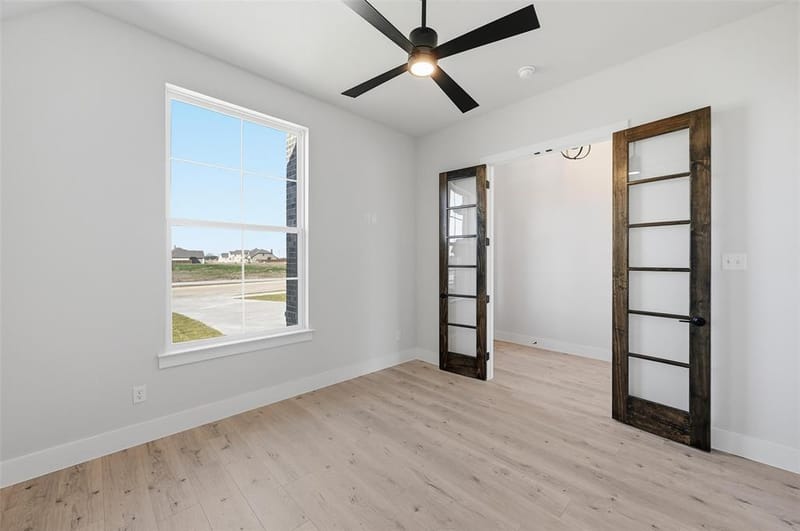 12984 Little Wolf, Godley TX 76044 - Photo 4