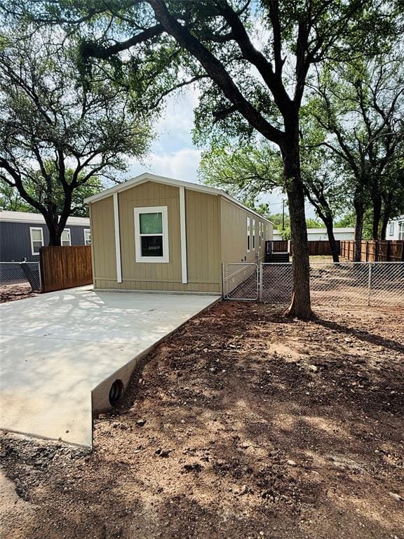 3003 Elmwood Drive, Granbury TX 76048