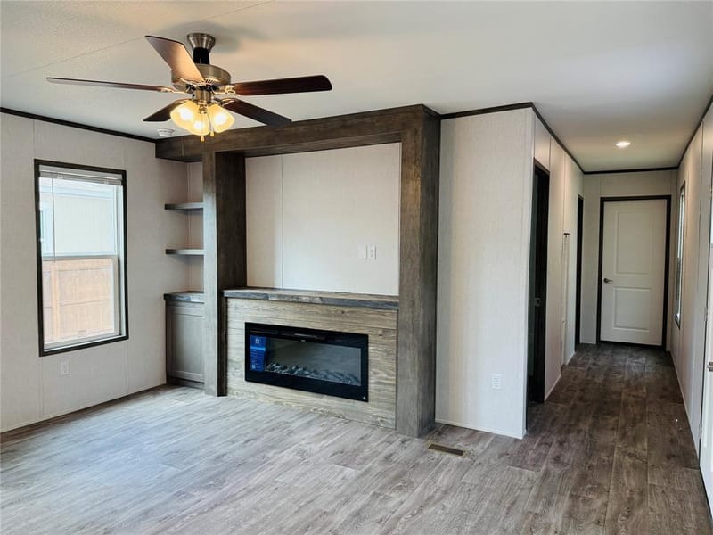 3005 Elmwood Drive, Granbury TX 76048 - Photo 7