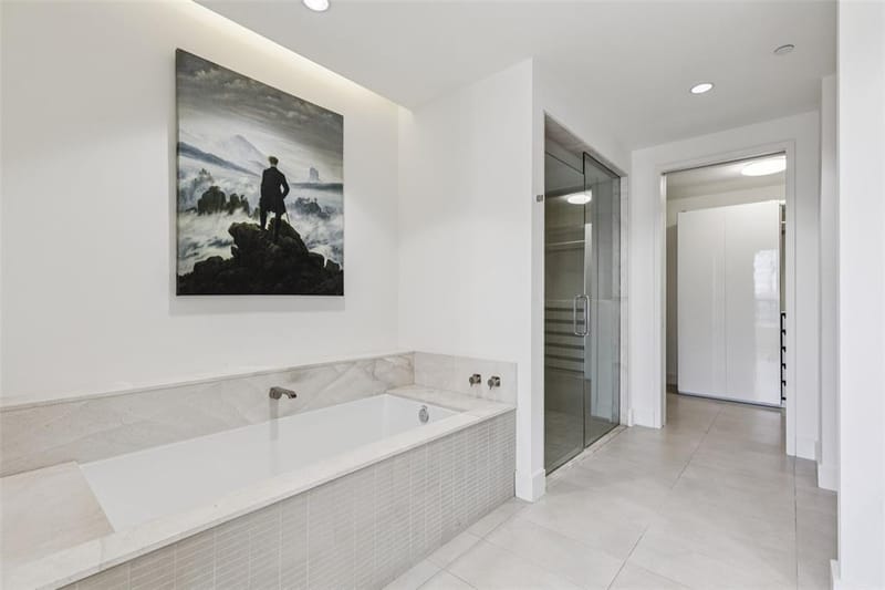 2408 Victory Park Lane # 838, Dallas TX 75219 - Photo 18