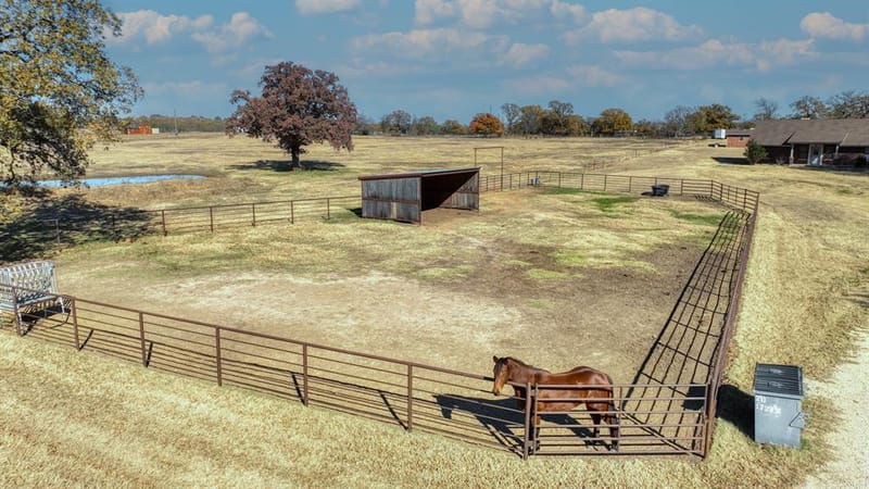 7690 County Road 417, Stephenville TX 76401 - Photo 26
